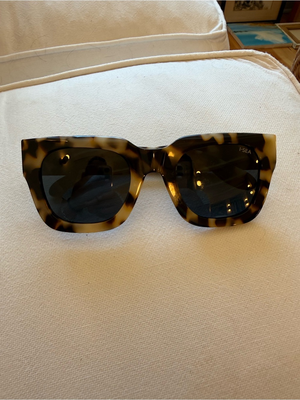 Tortoiseshell Oversized Square Sunglasses - Brown/Black